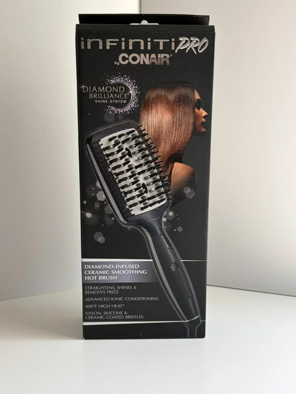 NIB Infiniti Pro by Conair Diamond Brilliance Ceramic Smoothing Hot Brush